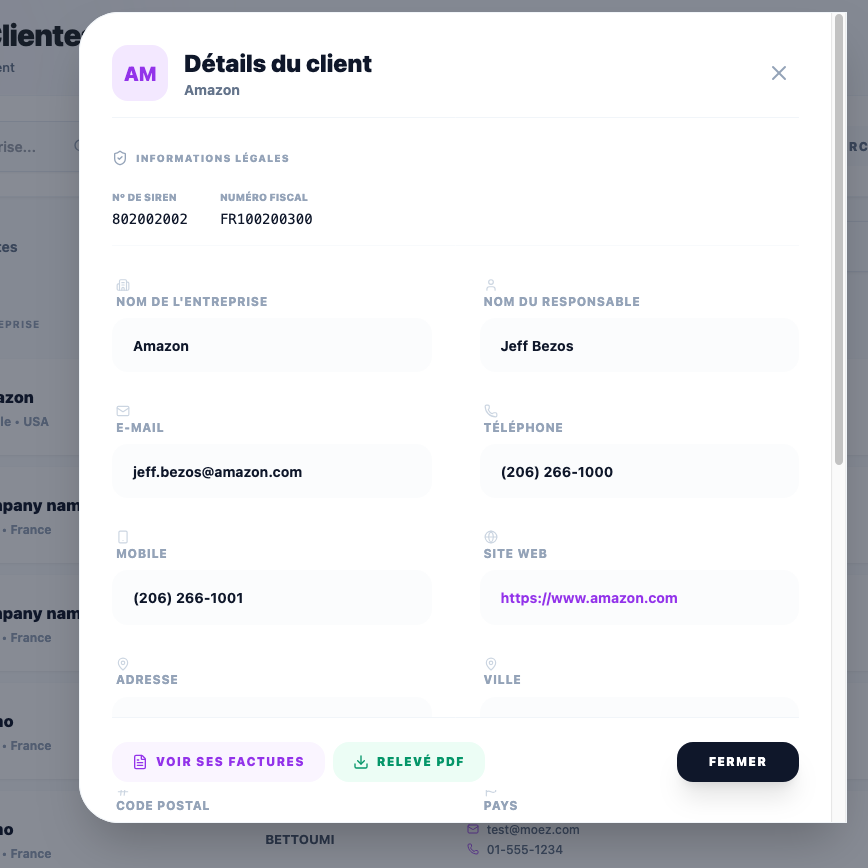 Fiche client d'un outil de gestion, avec numéro de SIREN et coordonnées de l'entreprise